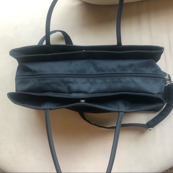 bebe Large Overnight Weekender Travel Carry-on Bag - Picture 4 of 6